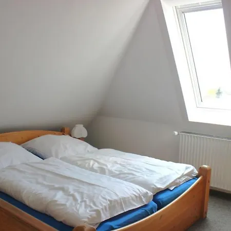 Bauernhaus, 4 *